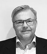</p>
<p><center>Lars Damgaard</center>